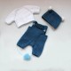 Conjunto pantalón de peto, jersey y gorro válido para Nenuco 25 cm