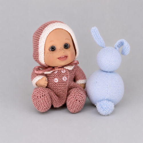 Patrón abrigo con capota y botas válido para Baby Pelón