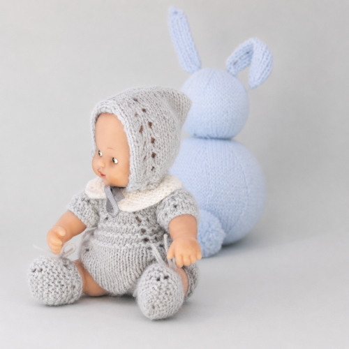Patrón pelele cuello bebé, con gorro pixie y patucos Barriguitas
