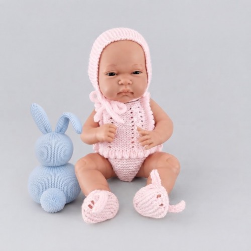 Patrón chaleco, cubrepañal, gorro y zapatos válido para Antonio Juan 33 cm